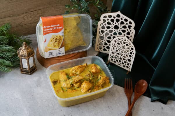 Ayam Masak Lemak Cili Padi (Family Pack)